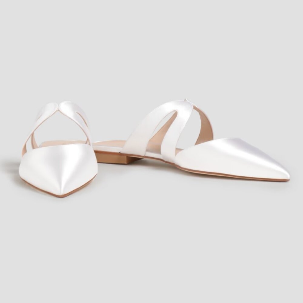 Stuart Wetizman Mariposa cutout satin slippers white (US 9.5)